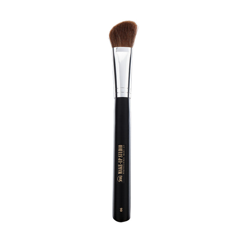 MAKE UP STUDIO No. 6 (PH3606)sondaryam is the leading name in the chain of cosmetics and departmental stores in jaipur . , sondaryam has been a pioneer in delivering top quality genuine productSondaryam 6 (PH3606)