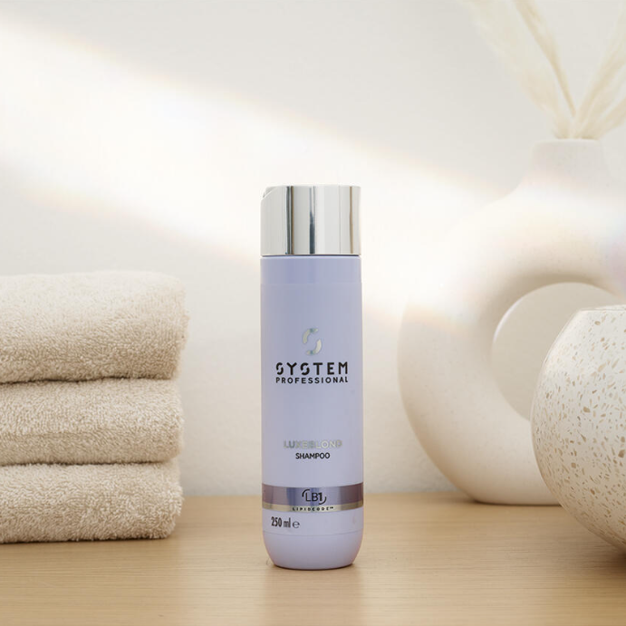 WELLA SYSTEM LuxeBlond Shampoo 250 ML