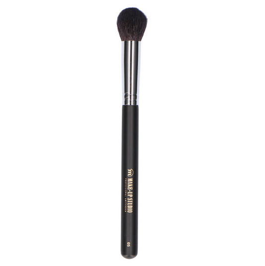 MAKE UP STUDIO No. 5 (PH3605)sondaryam is the leading name in the chain of cosmetics and departmental stores in jaipur . , sondaryam  has been a pioneer in delivering top quality genuine productSondaryam 5 (PH3605)